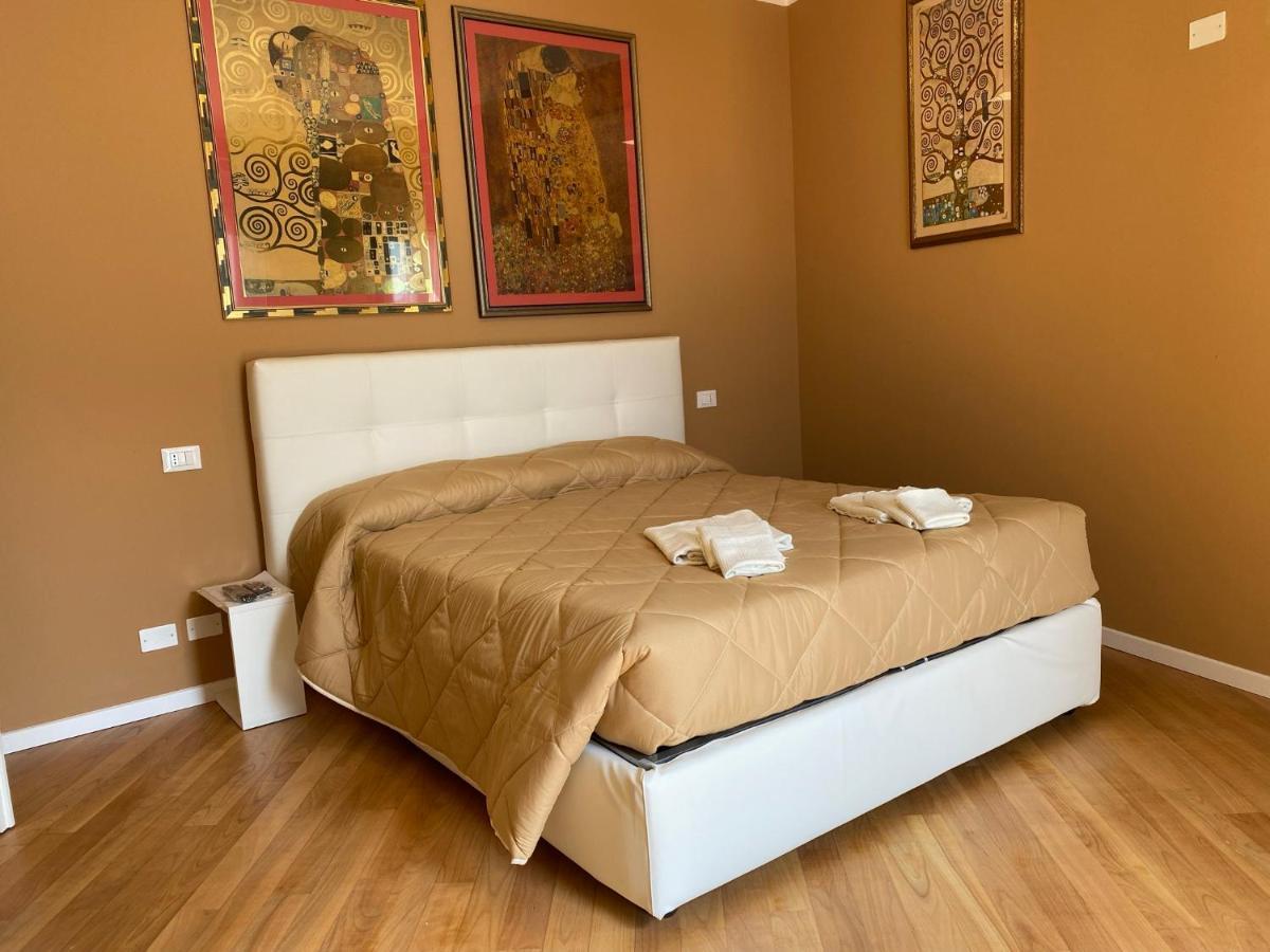 Villa Castello Only Room Limone sul Garda Exterior foto